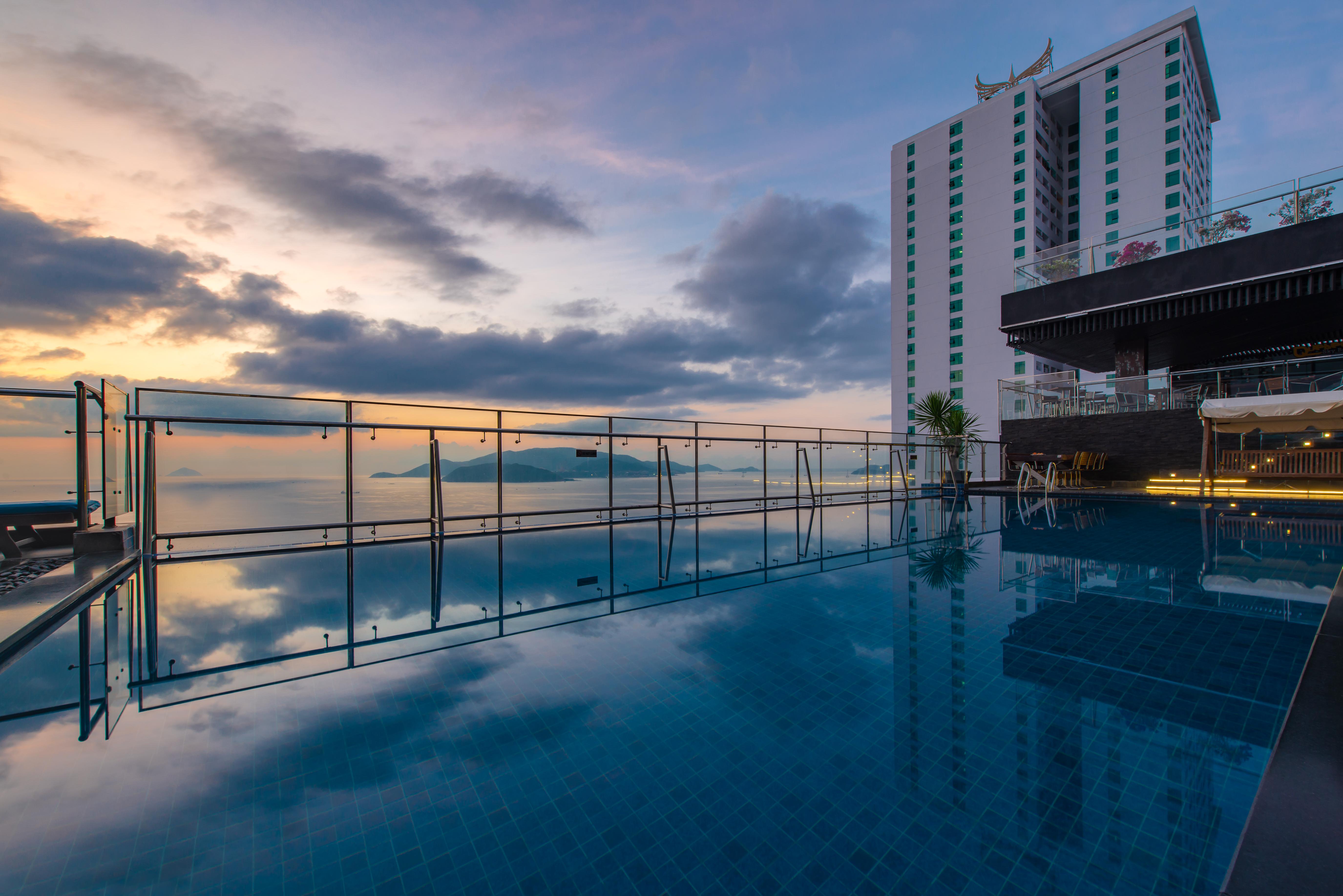 Maple Hotel & Apartment Nha Trang Exterior foto